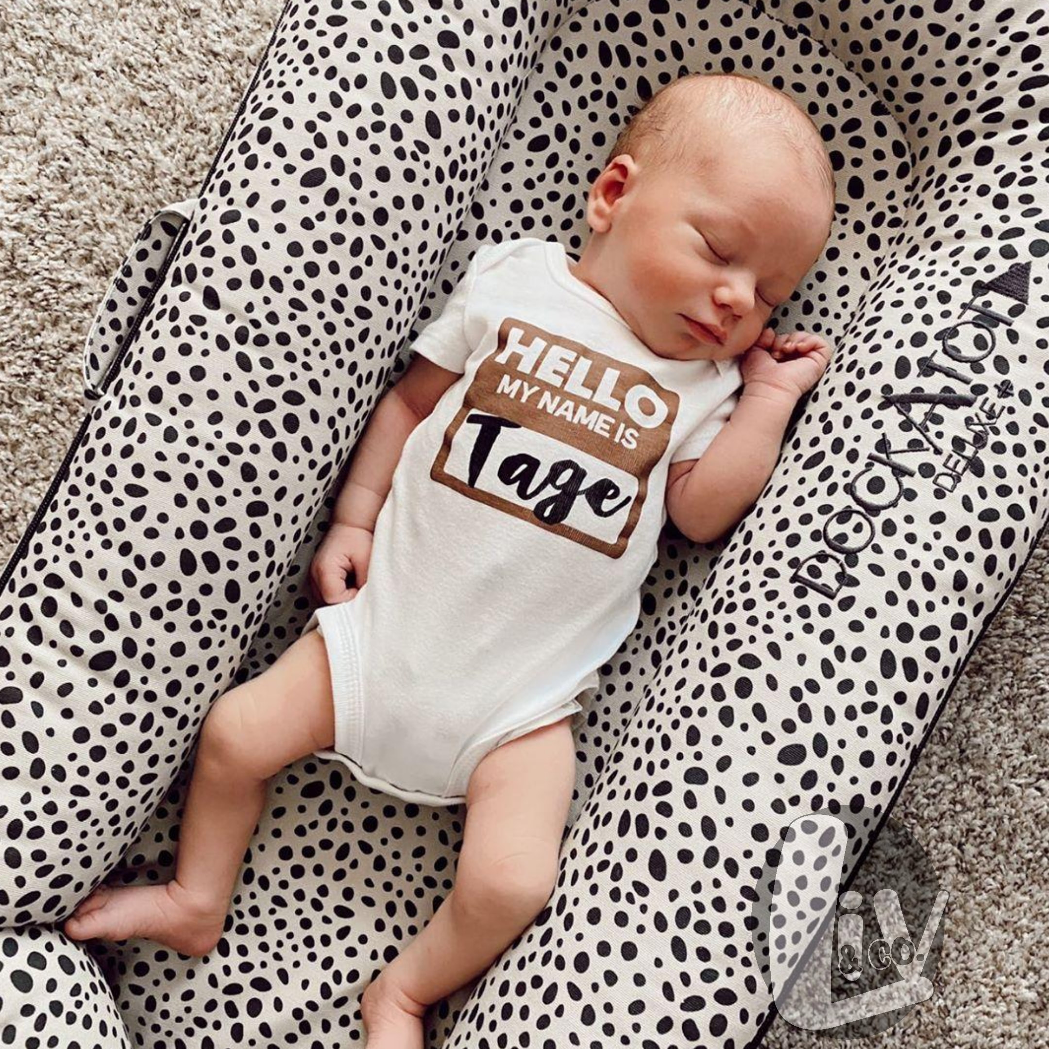 Personalized New baby gift Set All in one 10 Pieces Baby hospital clothing Coming Home Outfit Clothing Unisex Kids Clothing Unisex Baby Clothing Bodysuits Newborn Hospital outfit New Baby Gift 